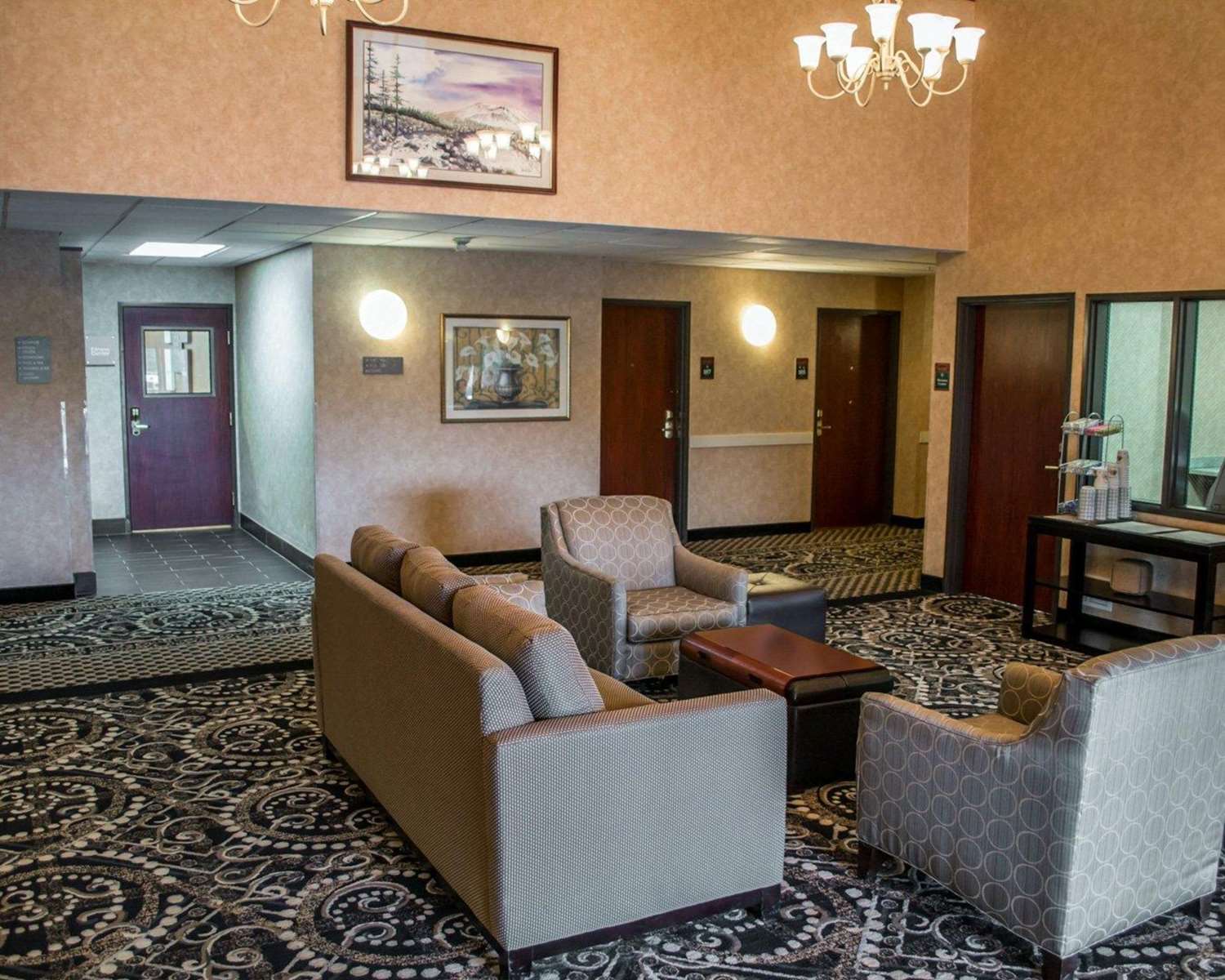 Comfort Suites Southwest 33/45