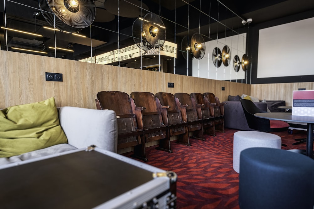 ibis Styles Lens Centre Gare 24/50