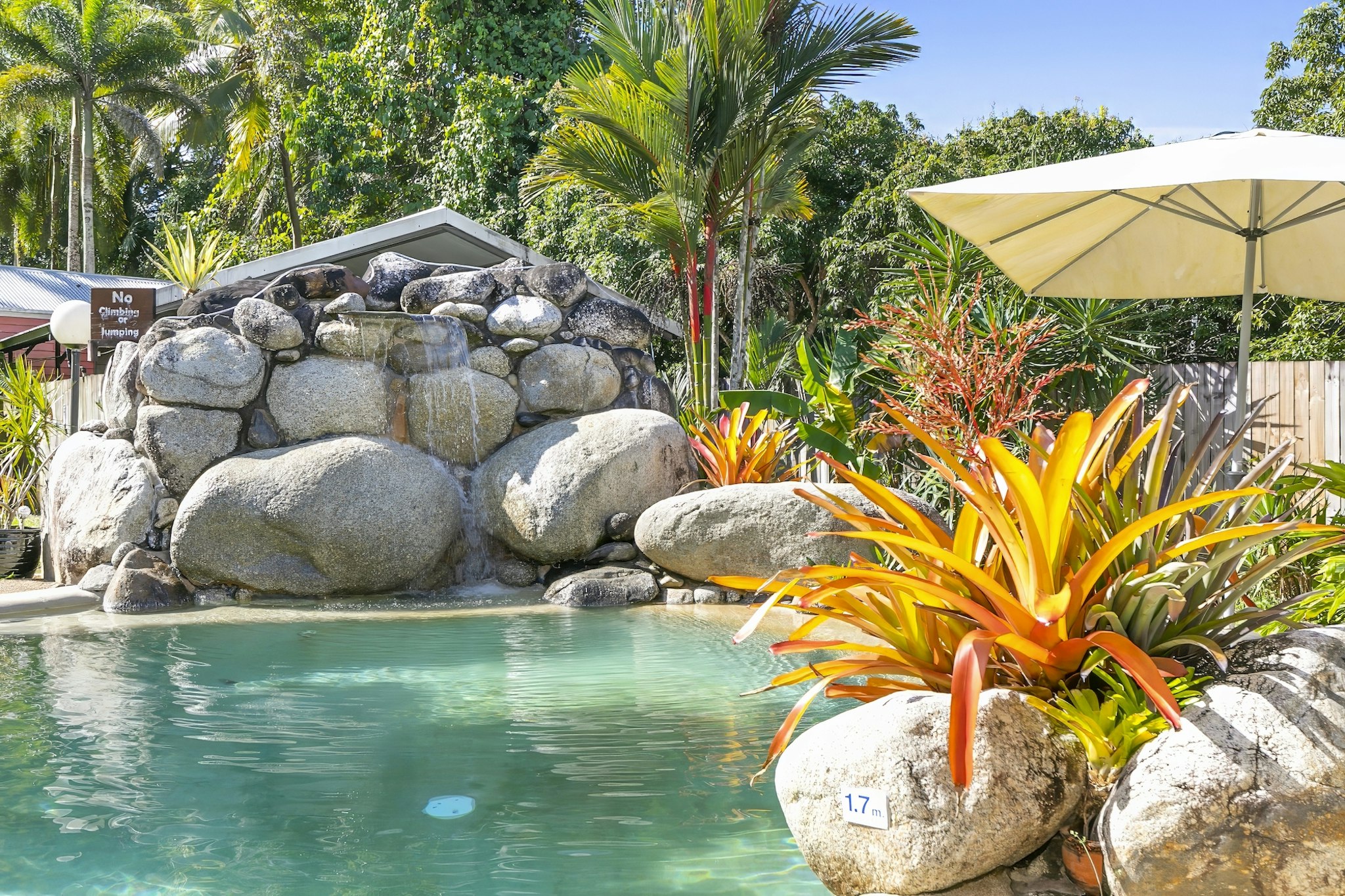 Mossman Motel Holiday Villas 4/8