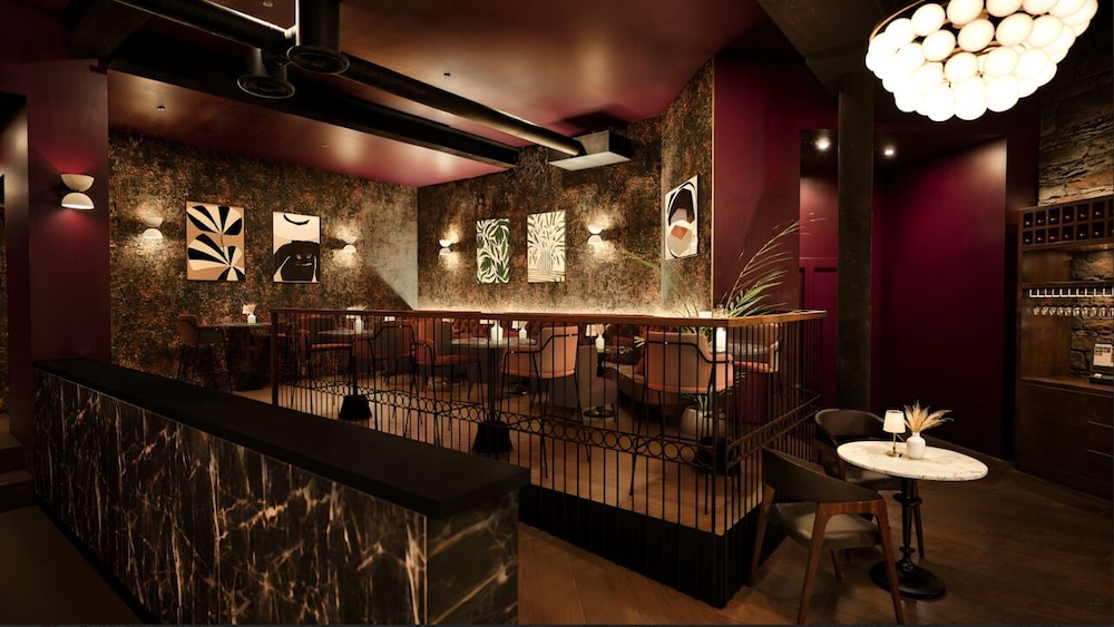 The Exchange Hotel 26/36