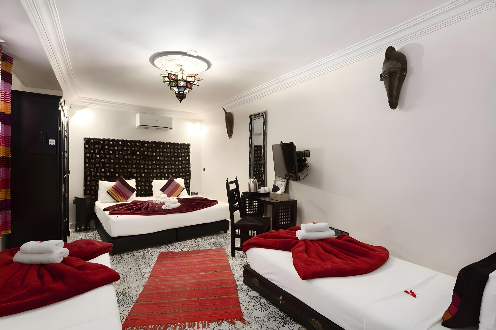 Safari, Quadruple, Double Bed