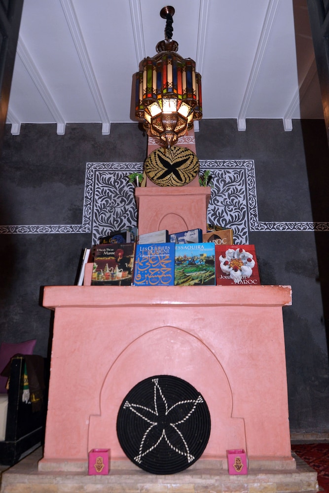 Riad Rose Du Desert 9/64