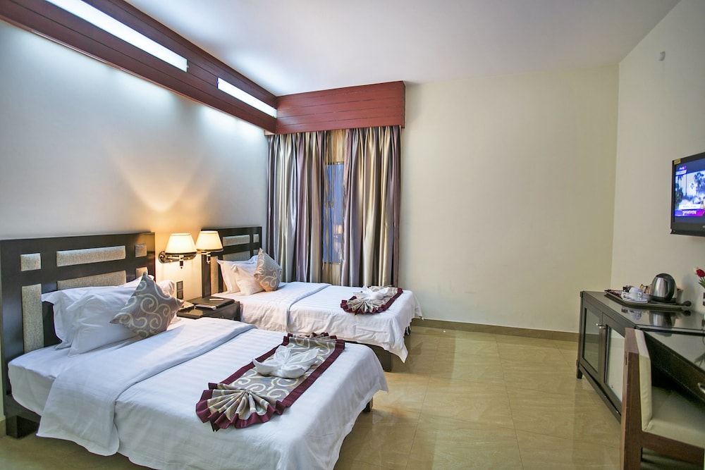 Fars Hotel and Resorts 13/41
