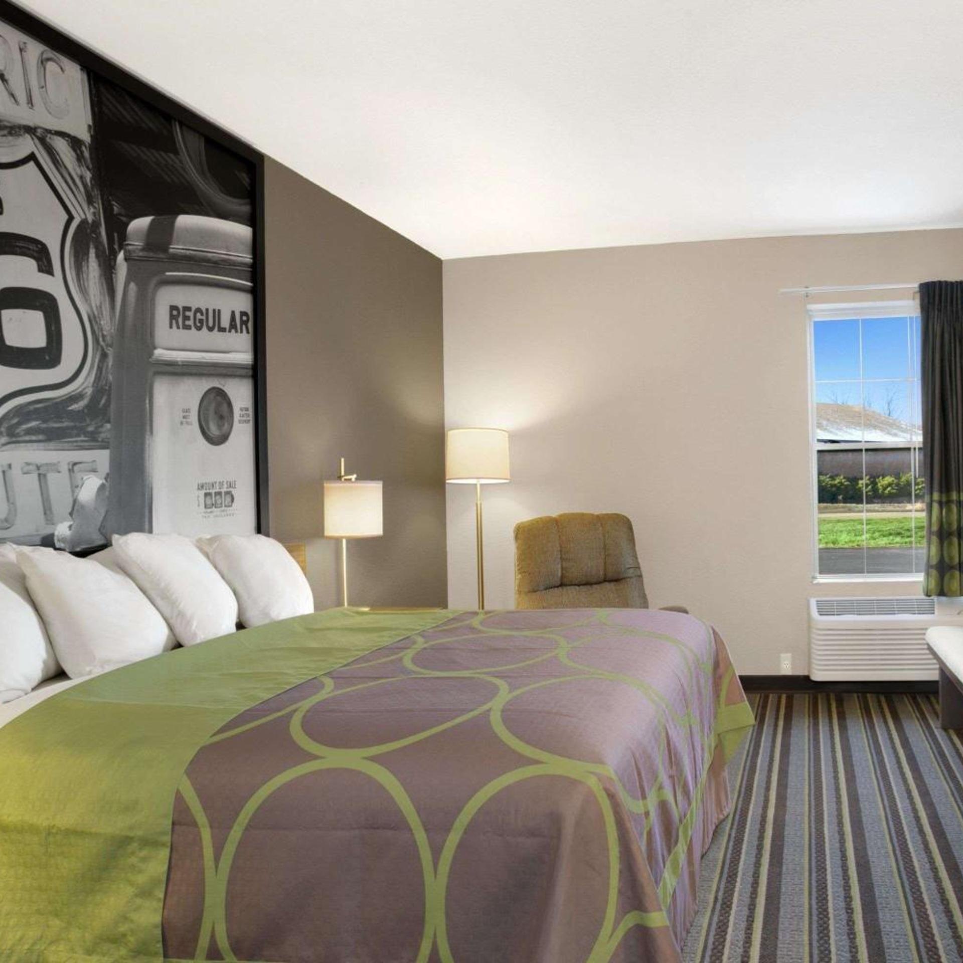 Super 8 by Wyndham Strafford/Springfield Area 10/36