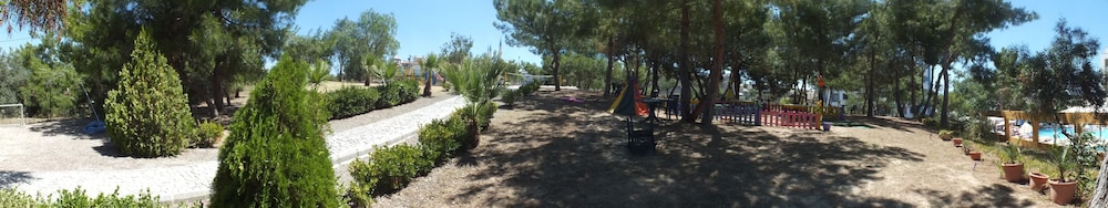 Tuntas Family Suites Kusadasi 35/41