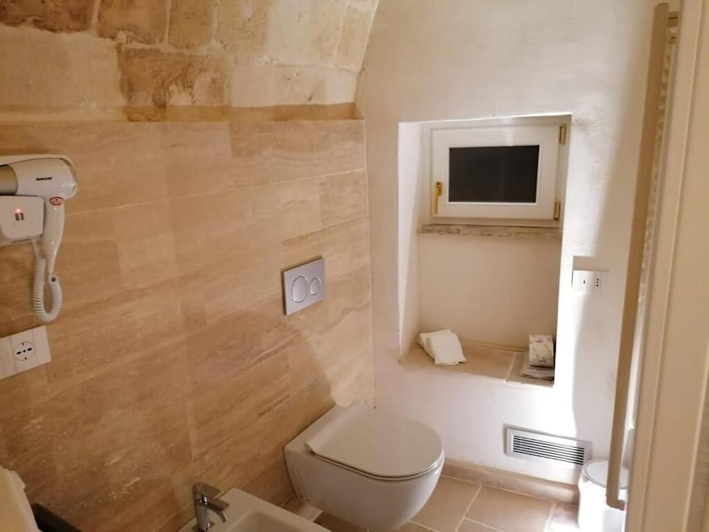 Cinque Elementi Sassi Matera 42/50
