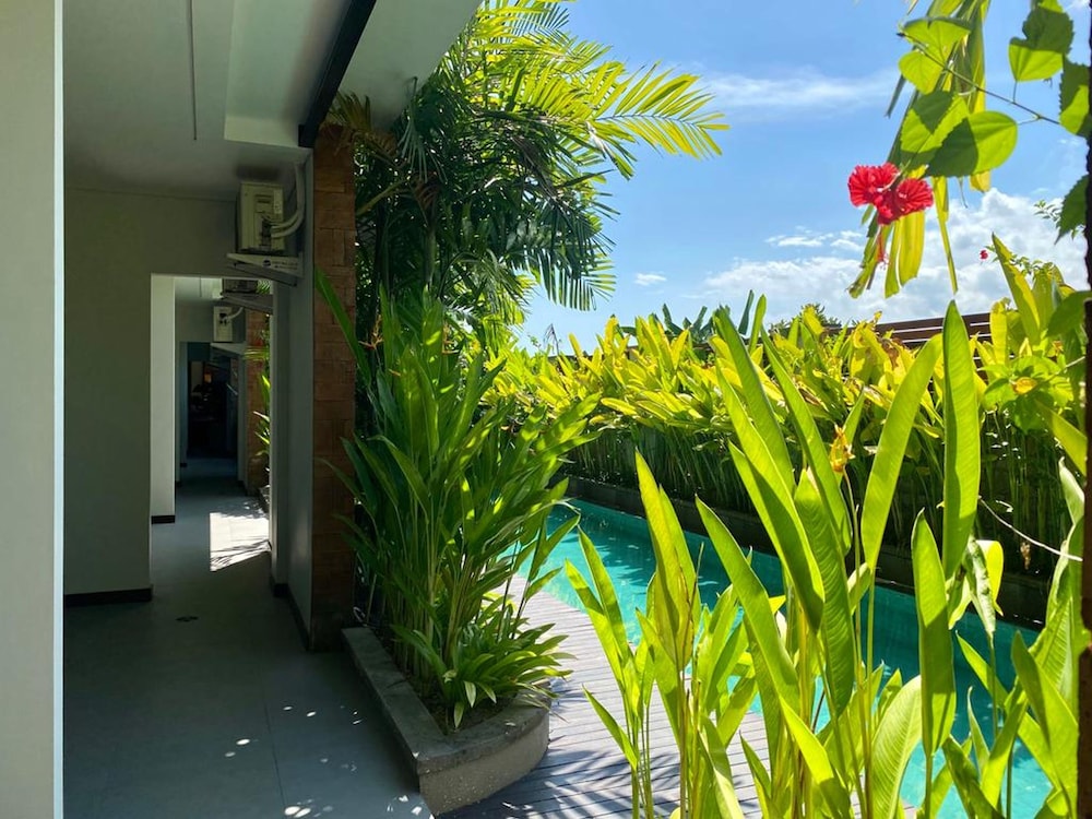 D Djabu Hotel Seminyak 37/50