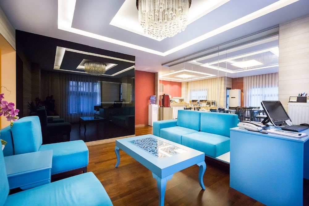 Fatih Hotel Corner 20/27