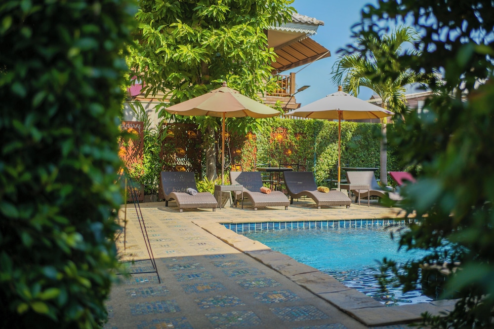 Buri Gallery House and Resort 43/50