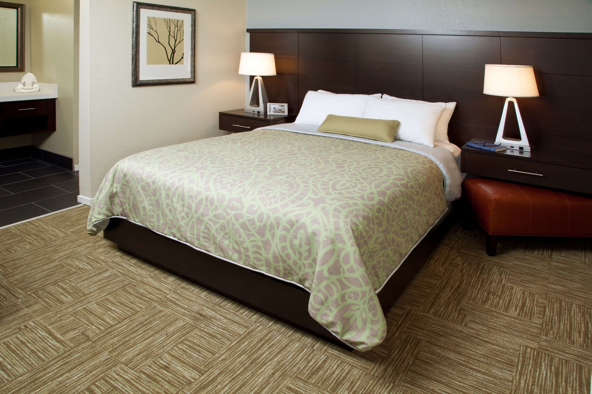 1 BEDROOM, SUITE, KING BED