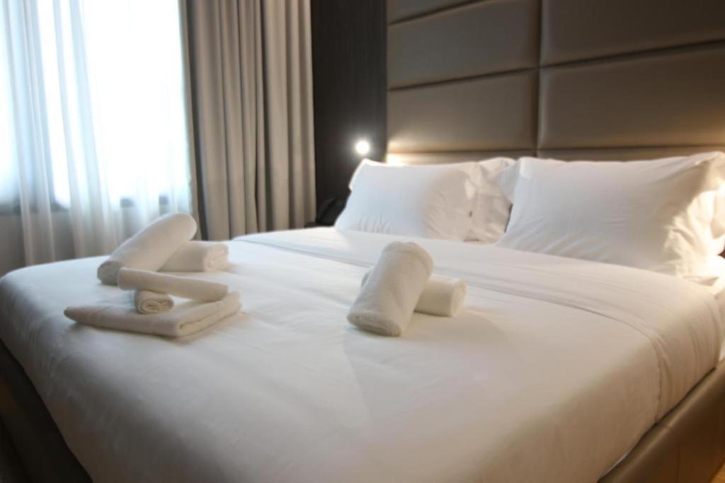 Adelar Hotel Tirana 31/60
