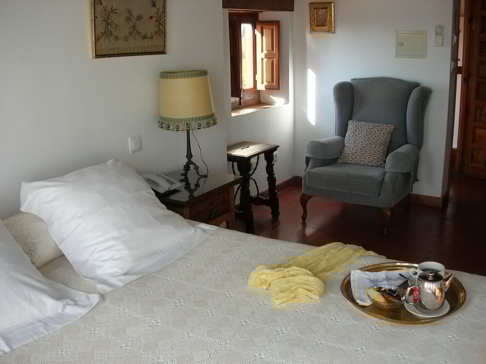 Hotel Santa Isabel La Real 13/66