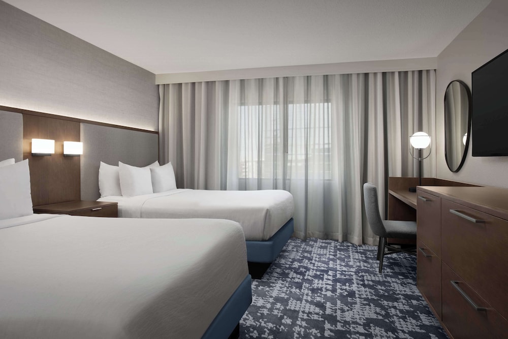 2 ROOMS, SUITE, 2 DOUBLE BEDS