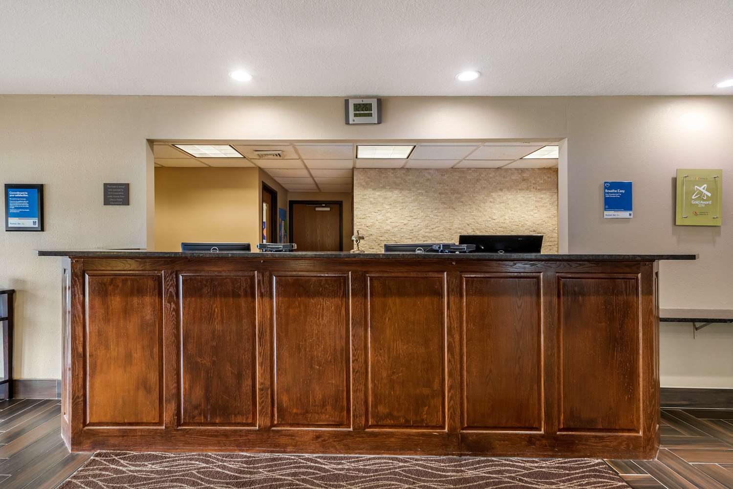 Comfort Inn Story City 2/13