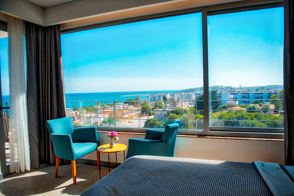 Port Marina Hotel 16/31