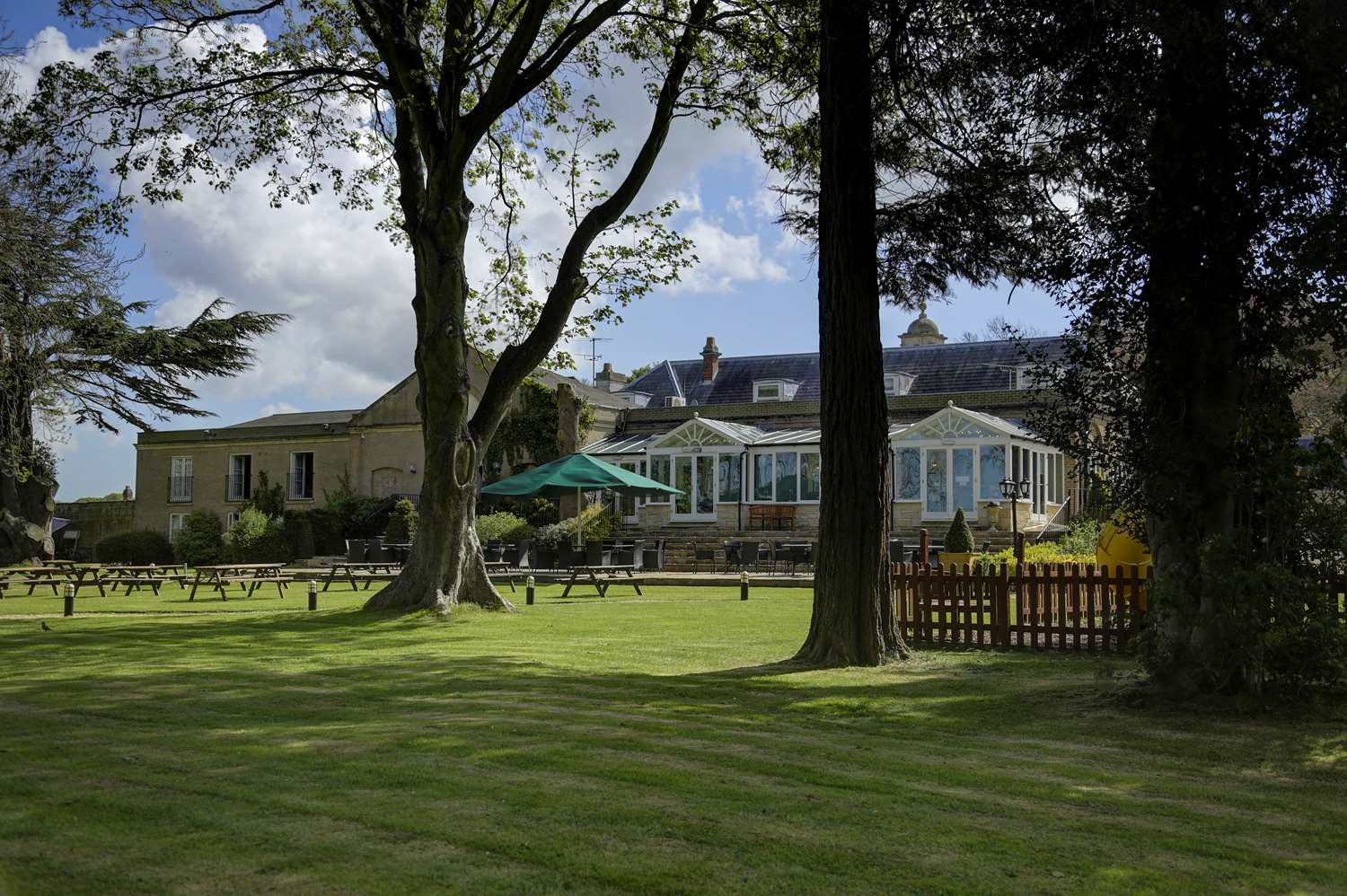 Normanton Park Hotel, BW Signature Collection 62/67