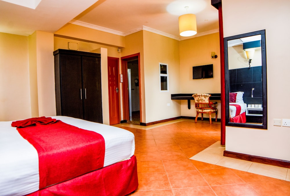 Isamilo Lodge 16/50