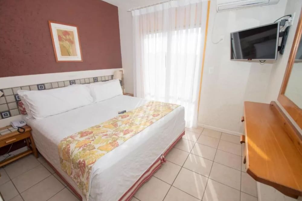Costao Do Santinho Resort 24/71
