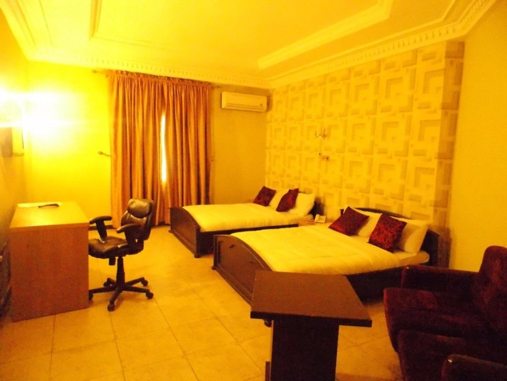 Thornberry Savannah Suite Hotel 19/32