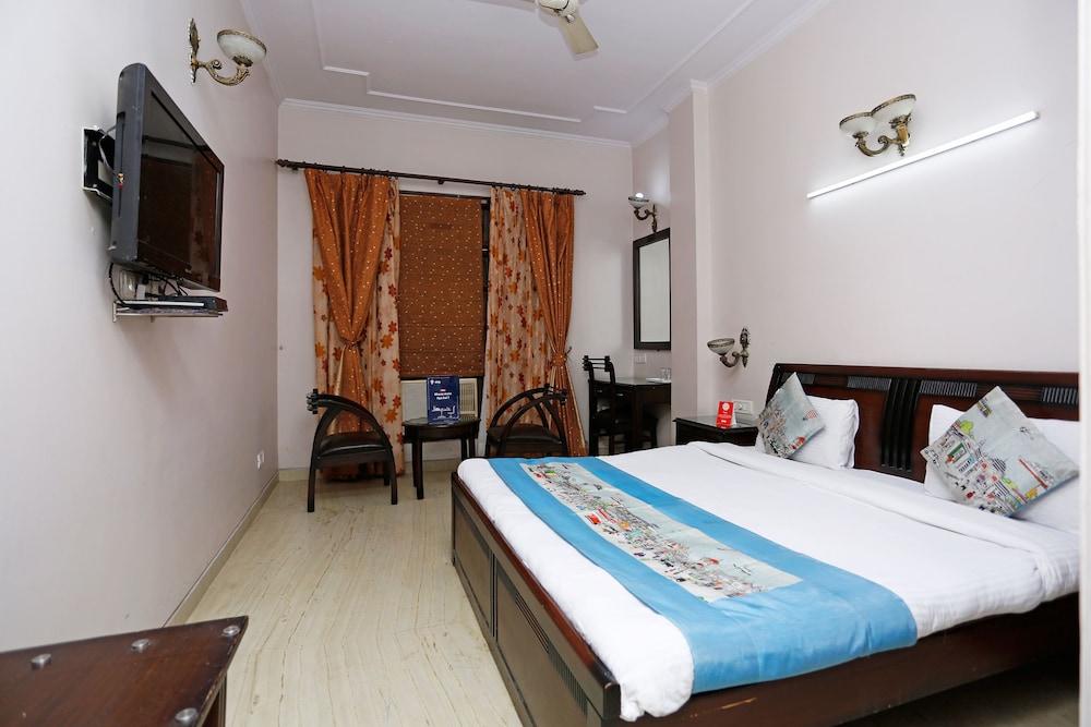 Oyo Rooms 760 Karol Bagh Metro Station 17/50