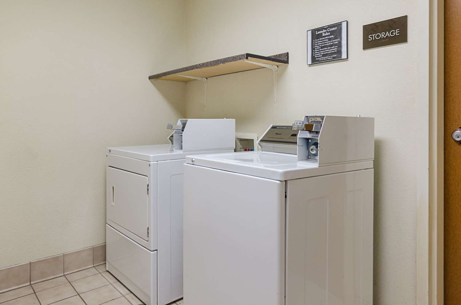 Quality Suites Springdale West I-49 2/19