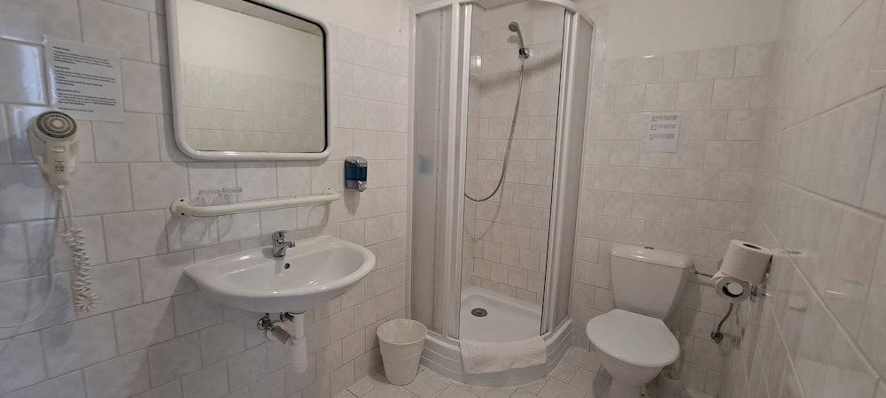 Legie Hotel 38/45