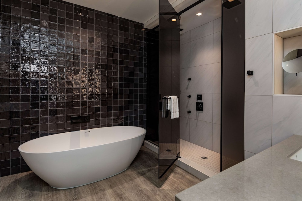 Hyatt Centric Charlotte/Southpark 47/50
