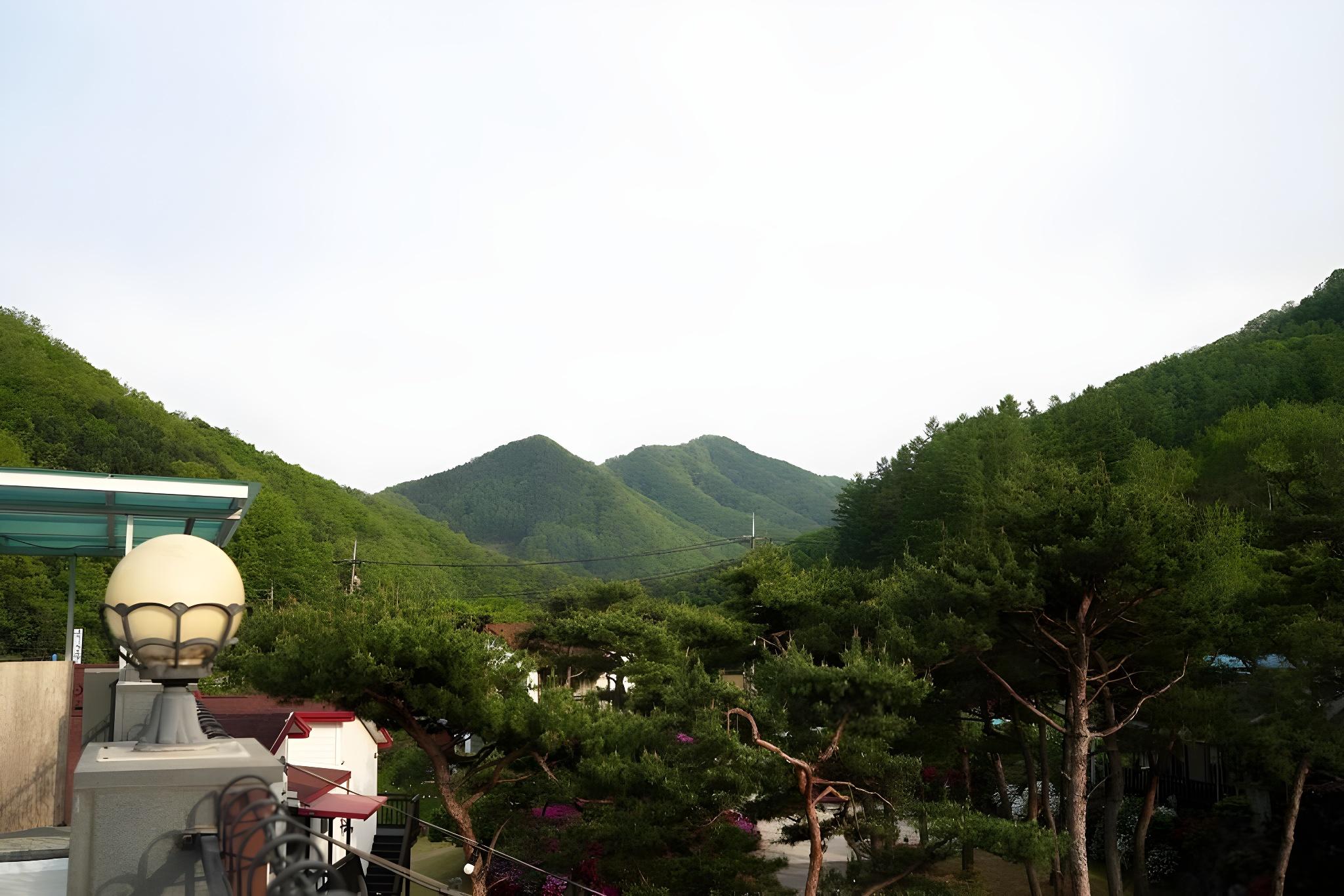 Yangpyeong In & In Pension 19/20