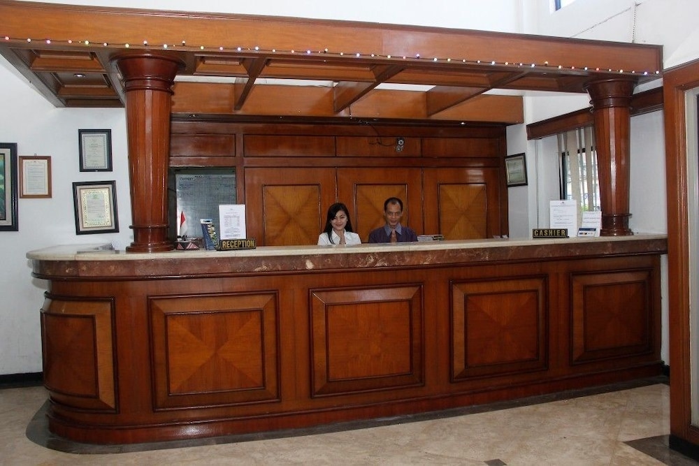 Parama Hotel Puncak 8/23