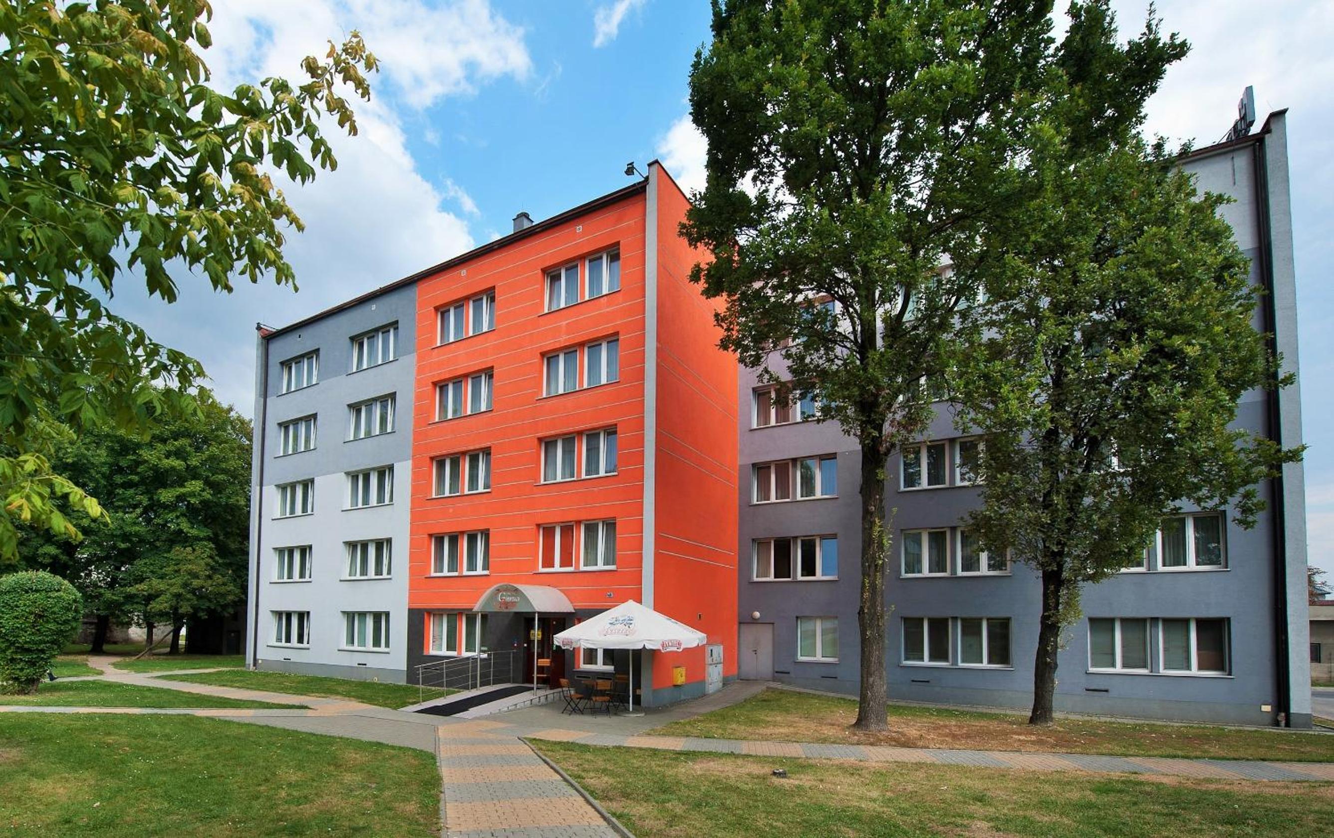 Grand Felix 44/50