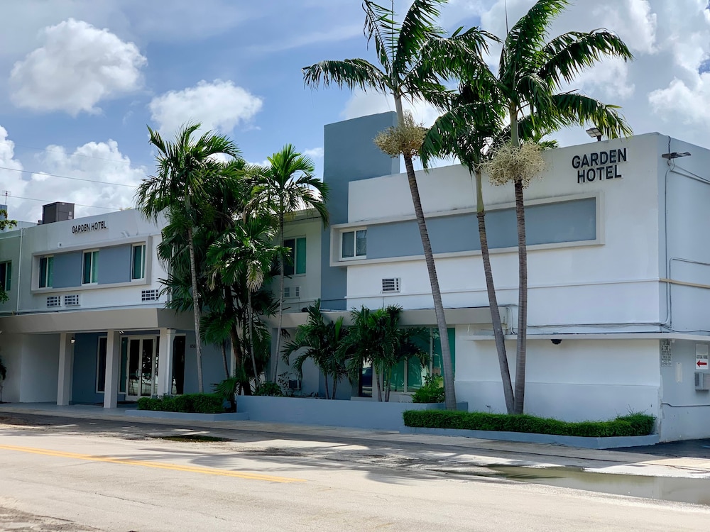 Garden Hotel Miami Airport, Trademark Collection by Wyndham 4/47