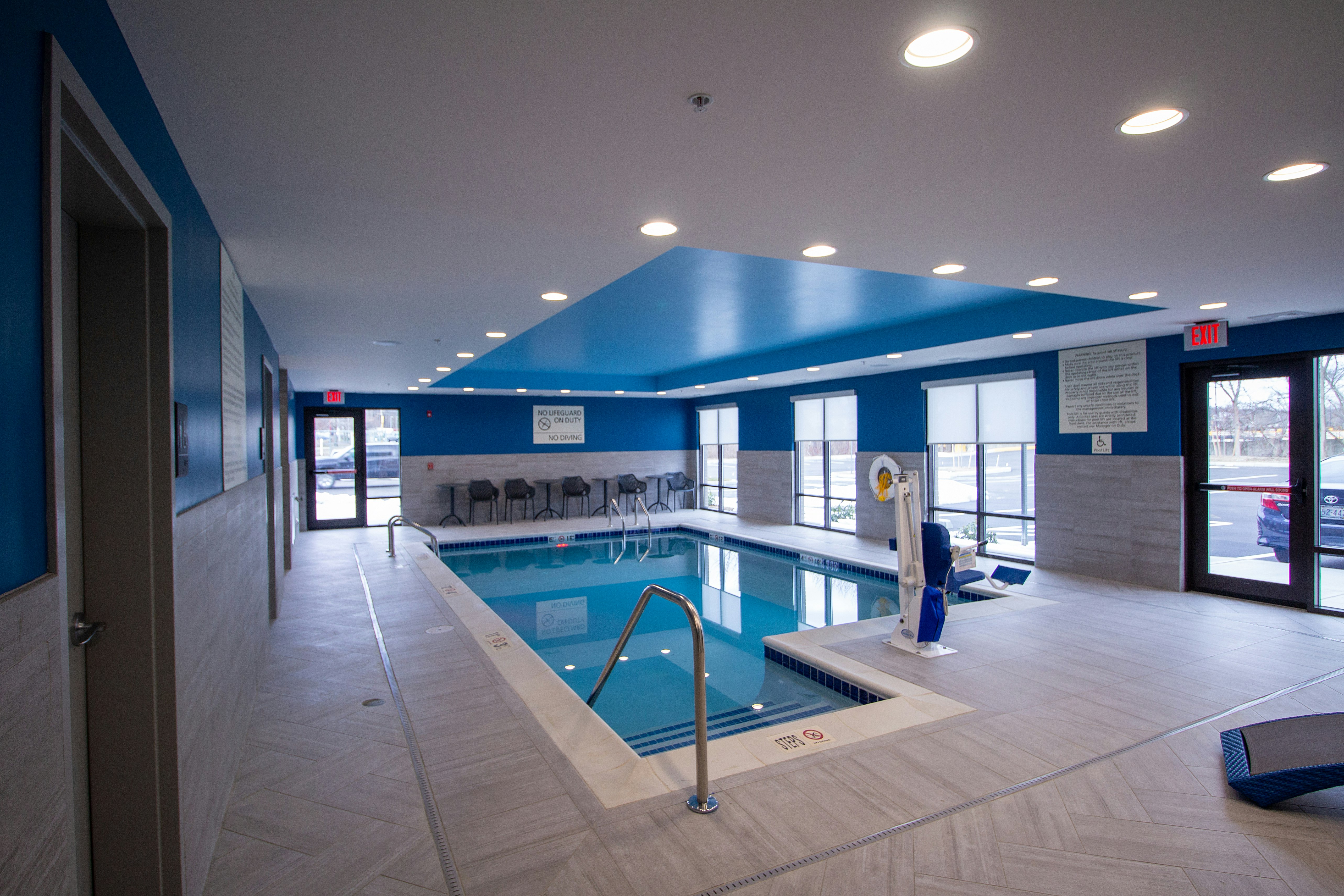Hampton Inn Suites North Attleboro 9/34