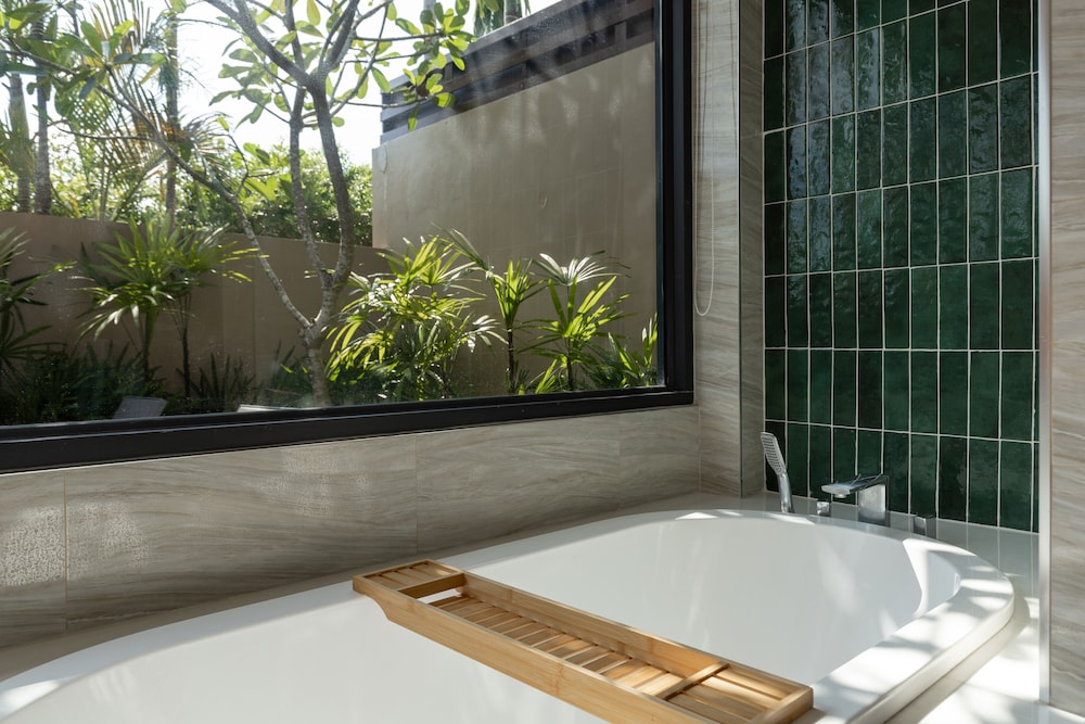 De Malee Pool Villas 30/50