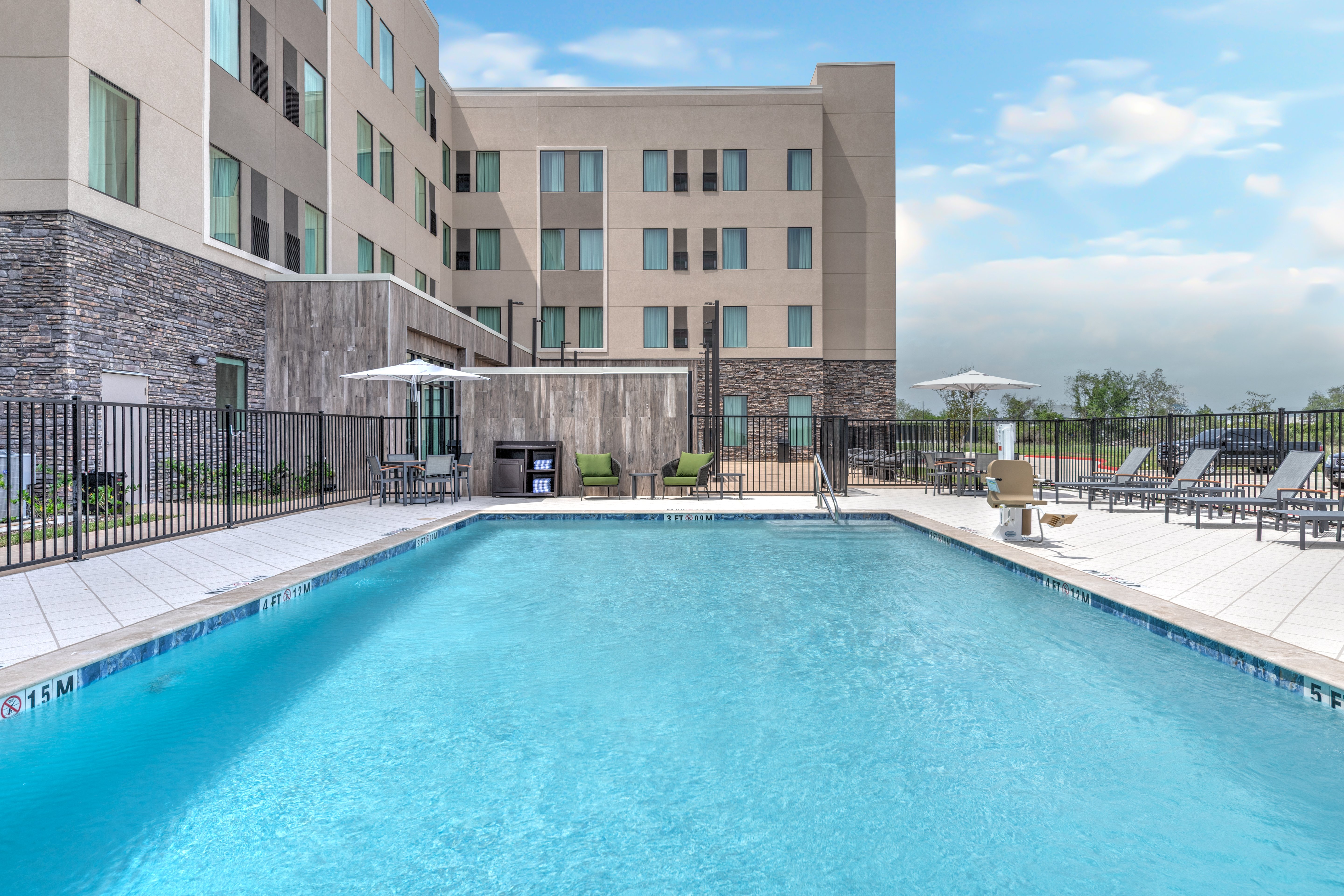 Staybridge Suites PORT ARTHUR 37/40