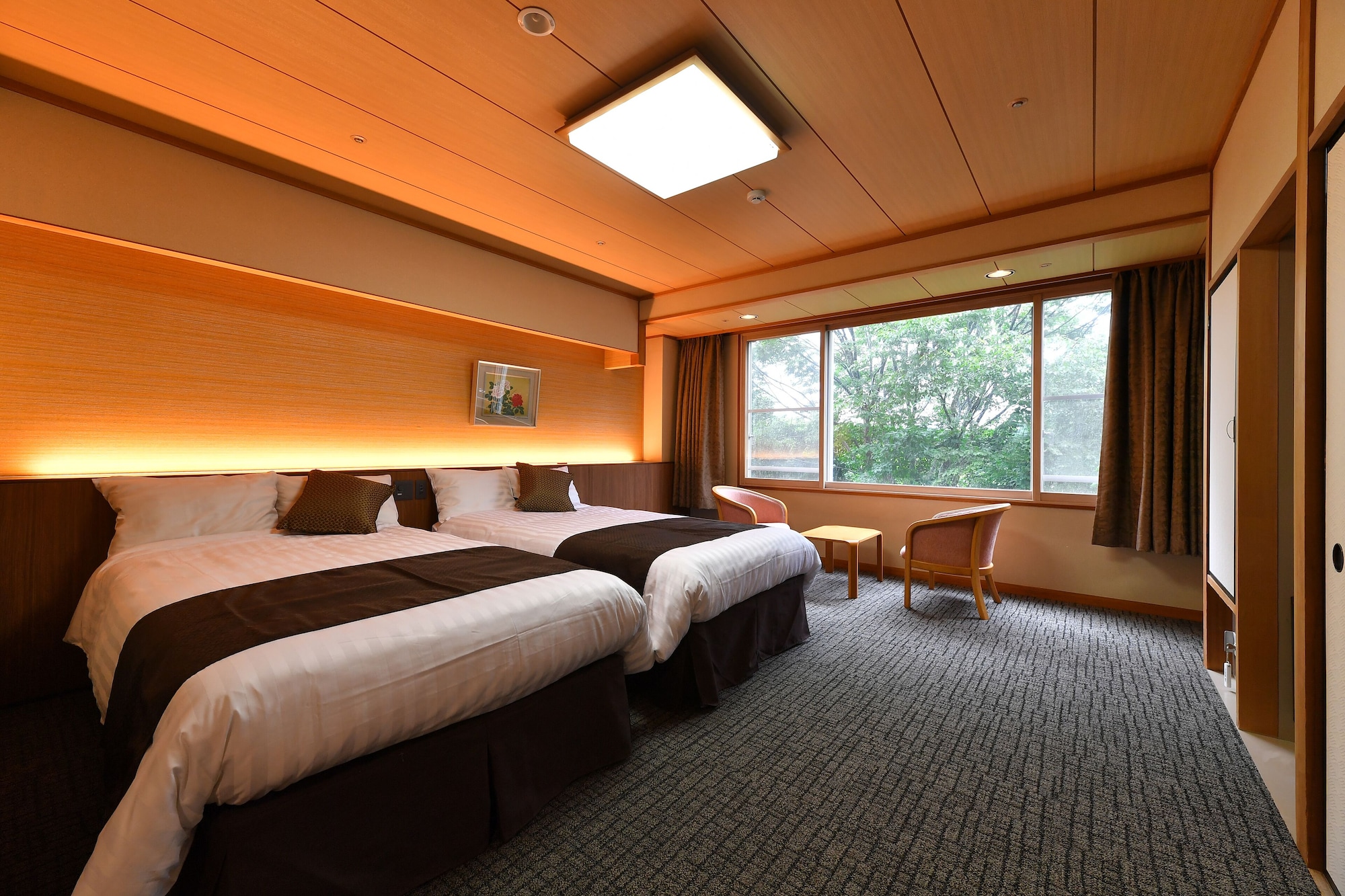 SUPERIOR, TWIN BEDS