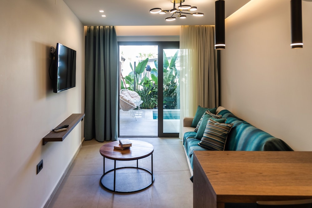 Summer Dream Hotel Apartments 33/50