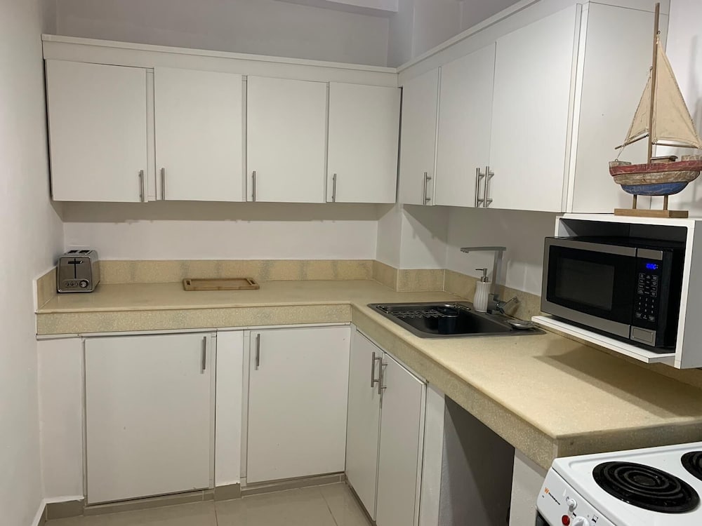 Placid Suites (ex. HM Suites) 49/50