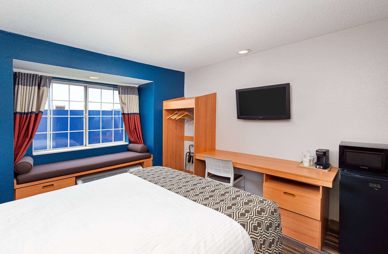 Microtel Inn And Suites Memphi 6/33