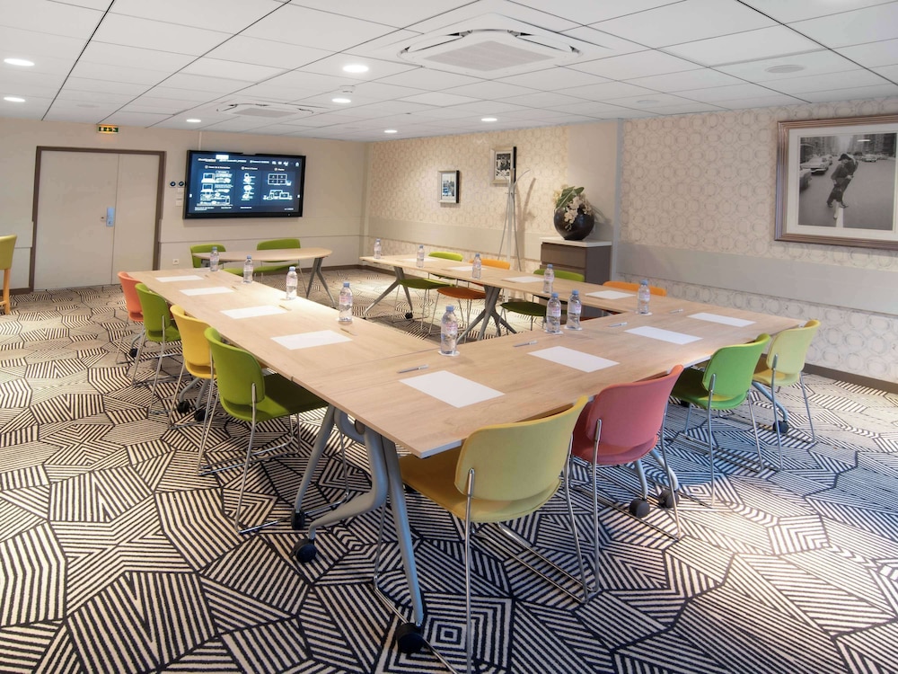 ibis Styles Clermont Ferrand Le Brezet Aeroport 66/69