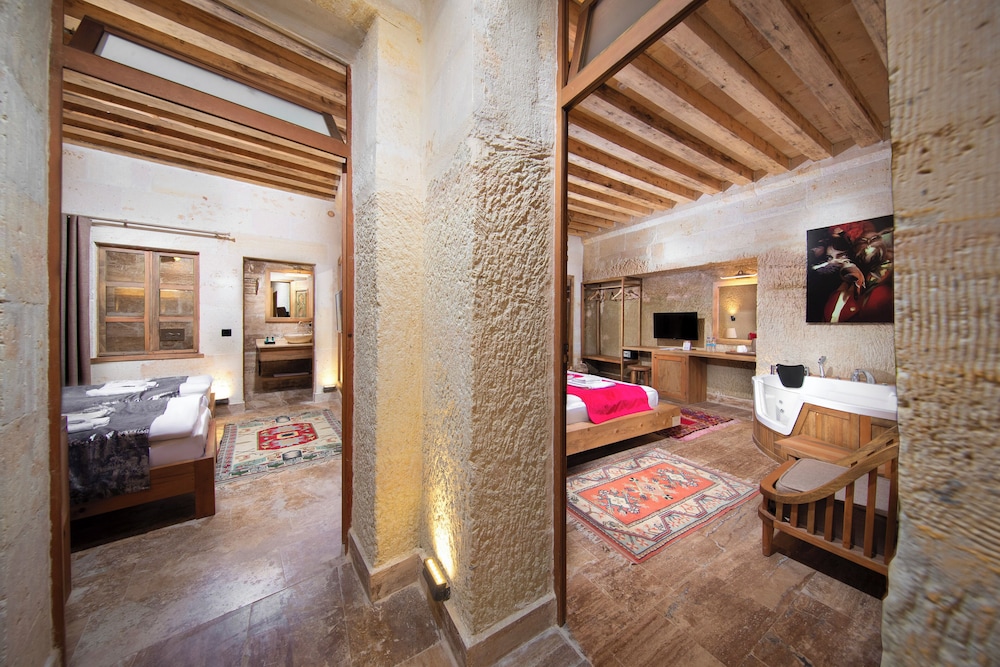 Ayazma Cave Hotel 27/50
