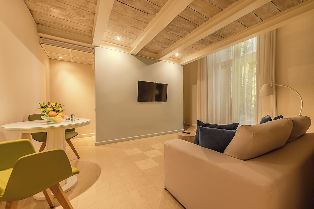 Bovedas de Santa Clara Boutique Hotel 55/78
