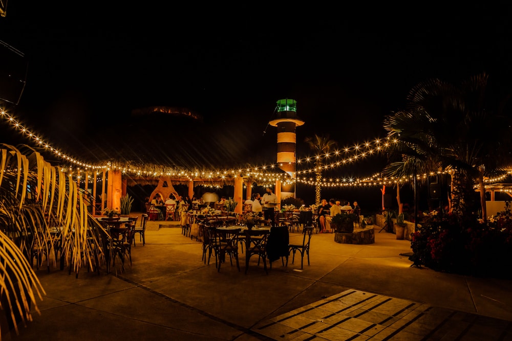 Guaycura Boutique Hotel Spa 62/72