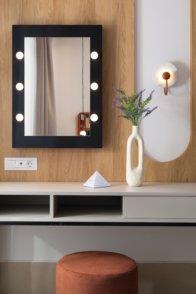 Paralos Rodos Lifestyle Hotel 10/82