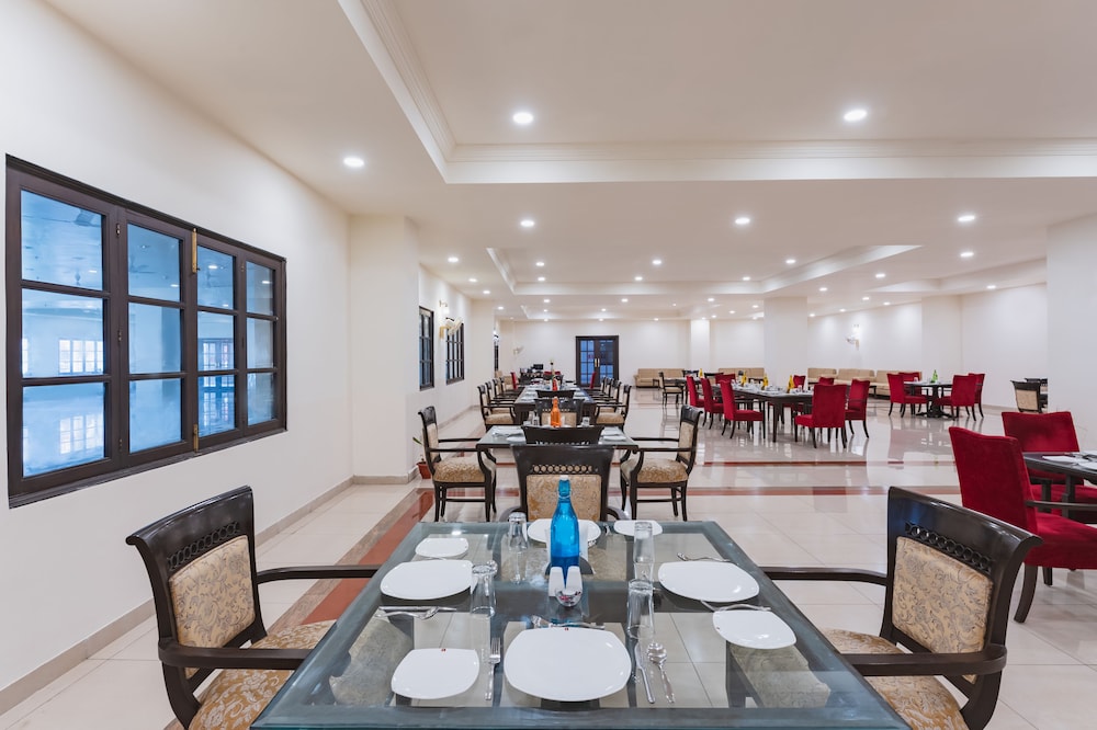 Shree Vallabh Vilas Lords Plaza Nathdwara 34/50