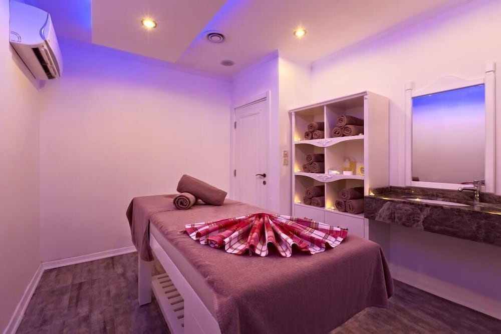 Altin Orfoz Hotel 19/50