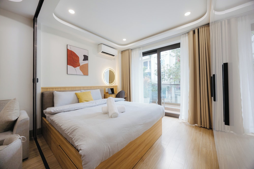 Wisteria Luxury Apartment 15/50