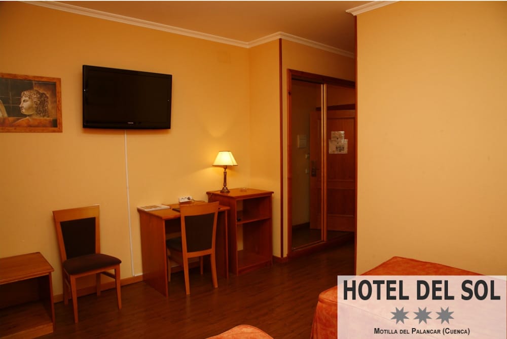 HOTEL DEL SOL 12/19