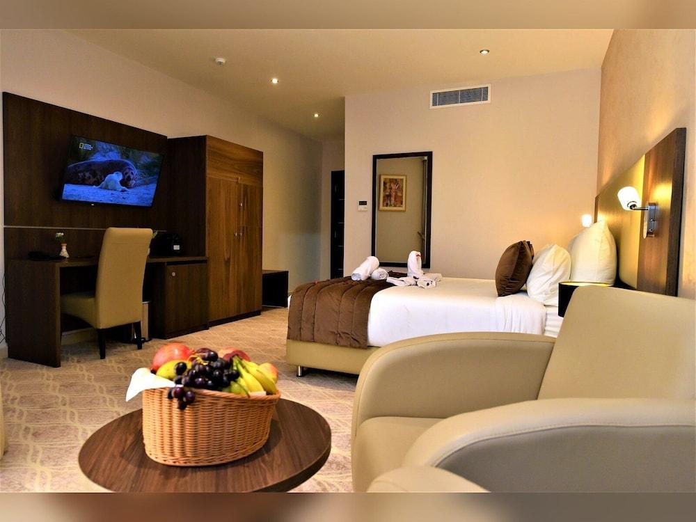 Hotel MF 14/21