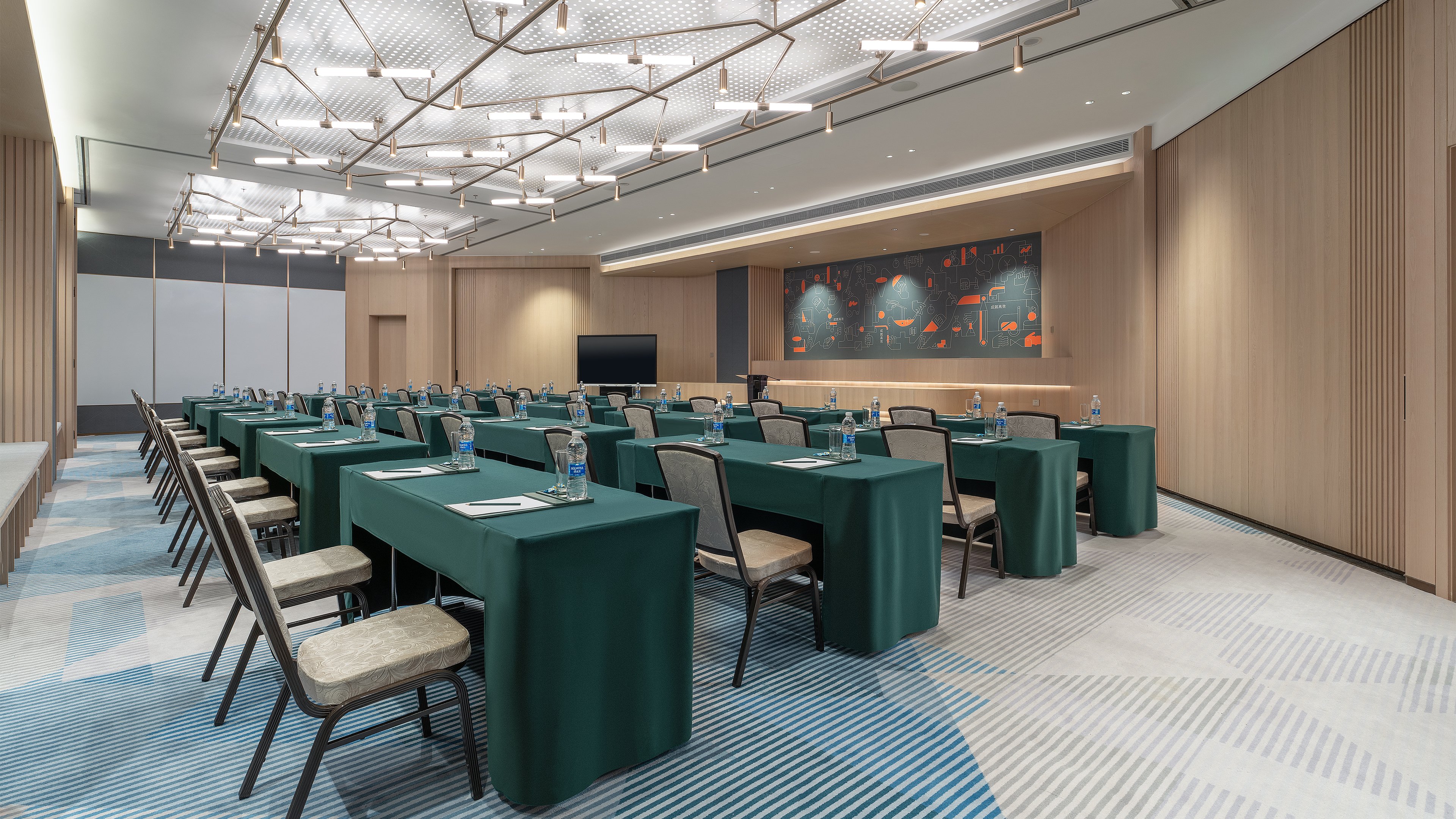 EVEN Zhongshan City Center 50/63