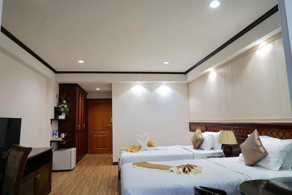 Miloft Sathorn Hotel 8/49